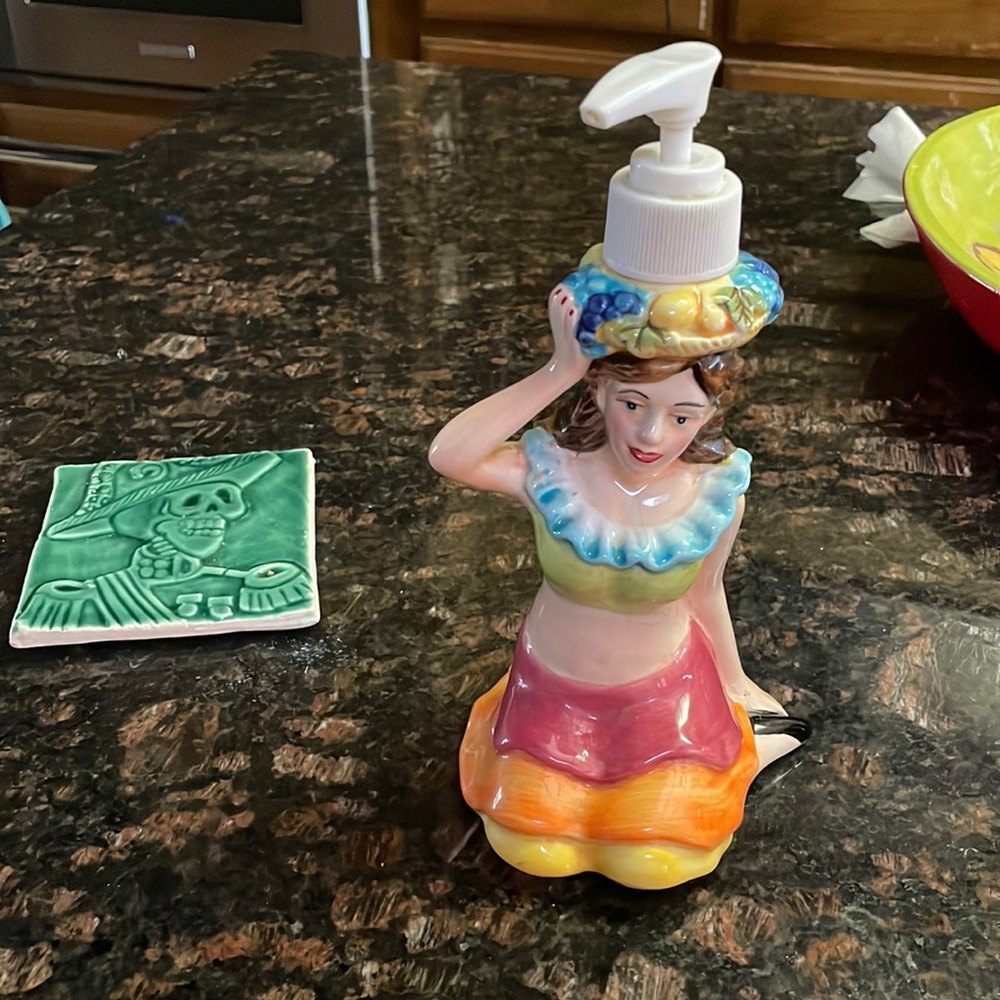 Soap dispenser